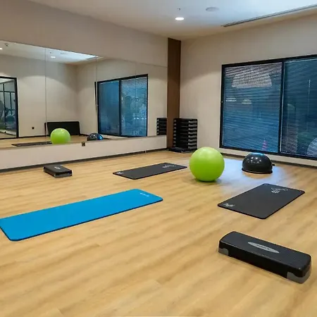 Mola Istanbul Aparthotel 4*