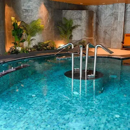 Mola Istanbul 4* Силиври