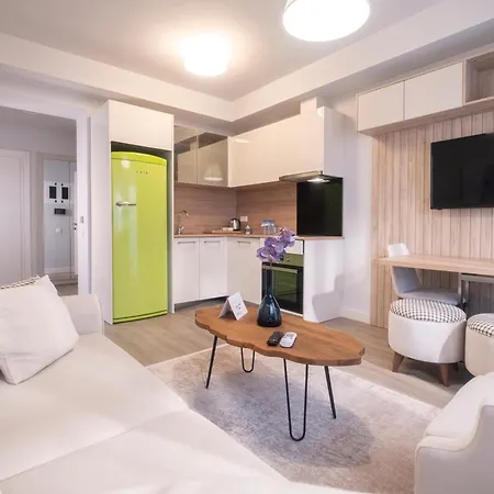 Mola Istanbul Lejlighedshotel 4*