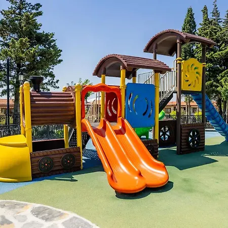 Ξενοδοχείο με διαμερίσματα Mola Istanbul 4*